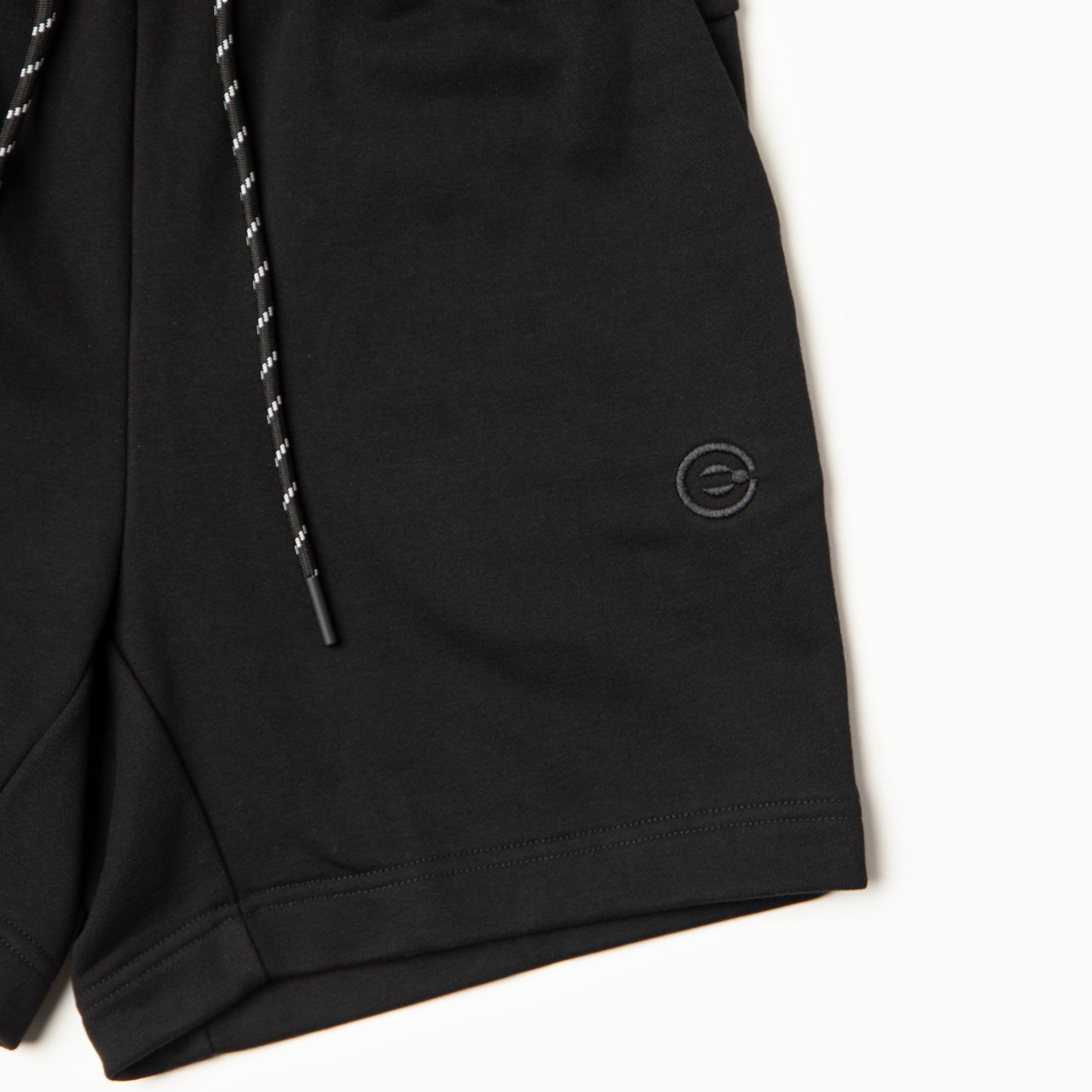 Pantalones cortos deportivos|NEGRO